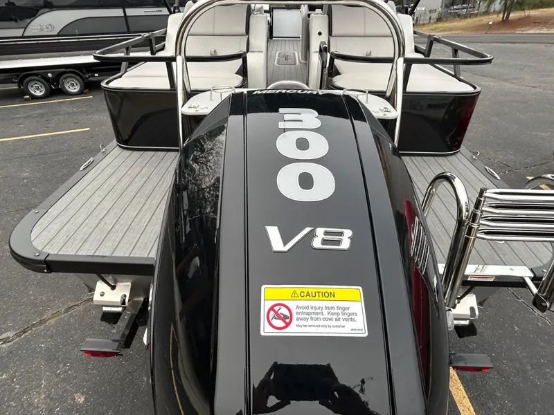 Slide: The Image of 2024 Avalon LSZ 2585 RL pontoon boat with 300 V8 engine. - 9