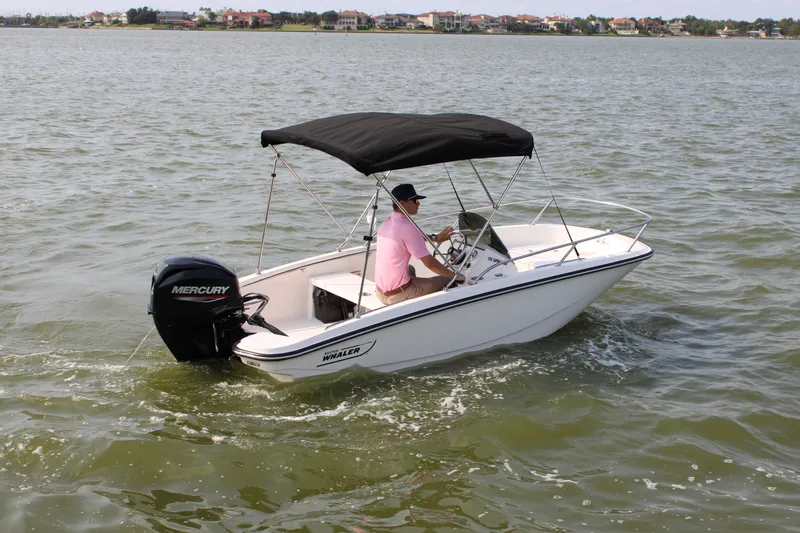 Slide: The Image of Boston Whaler 130 Super Sport 2027 - 3