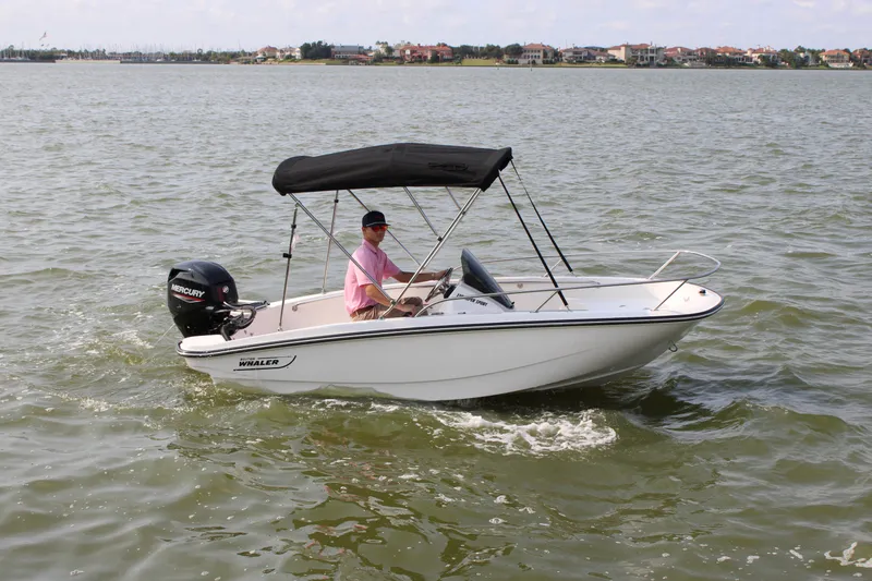 Slide: The Image of Boston Whaler 130 Super Sport 2027 - 4