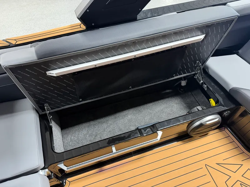 Slide: The Image of Mastercraft XT23 2027 - 44