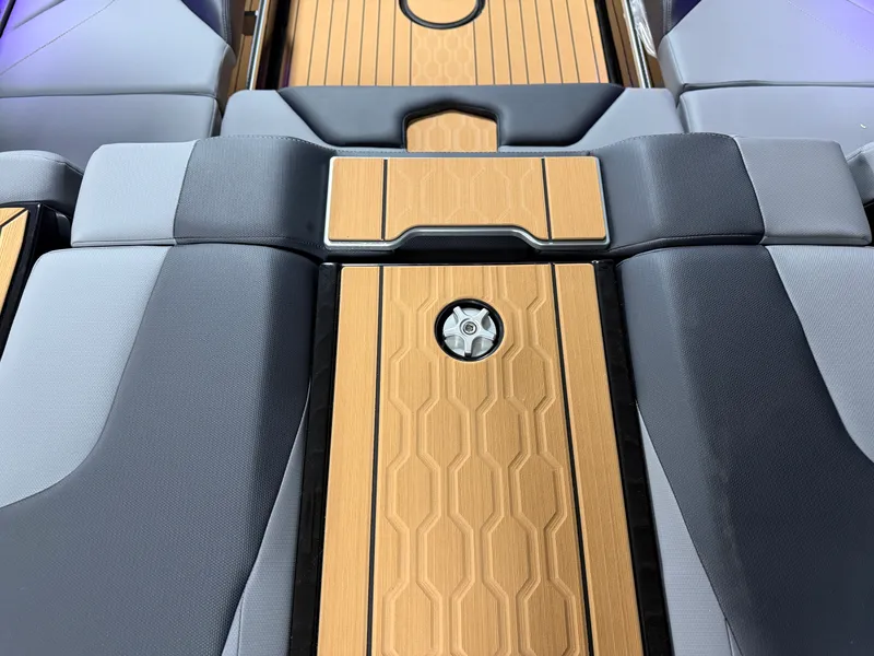 Slide: The Image of Mastercraft XT23 2027 - 21