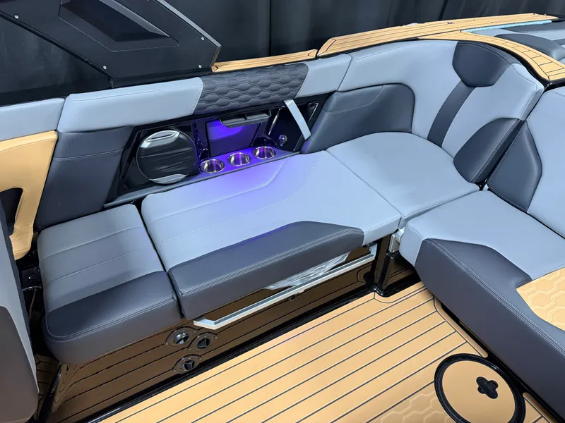Slide: The Image of Mastercraft XT23 2027 - 25