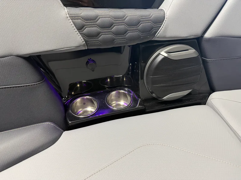 Slide: The Image of Mastercraft XT23 2027 - 78