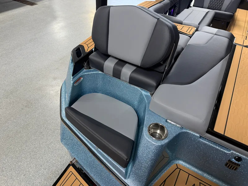 Slide: The Image of Mastercraft XT23 2027 - 13