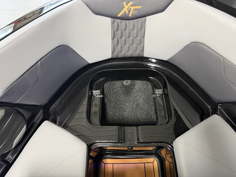 Slide: The Image of Mastercraft XT23 2027 - 83