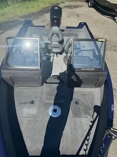 Slide: The Image of 2024 Tracker Pro Guide V-175 WT boat with dual consoles and seating. - 10