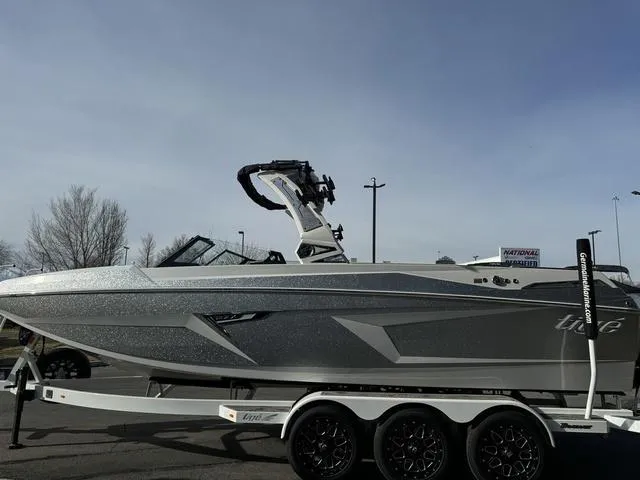 Slide: The Image of Tigé 24RZX 2024 - 5