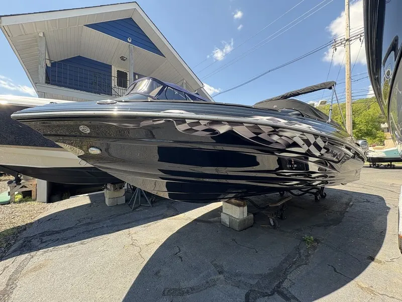 Slide: The Image of Crownline Boats 220 SS LPX 2024 - 2