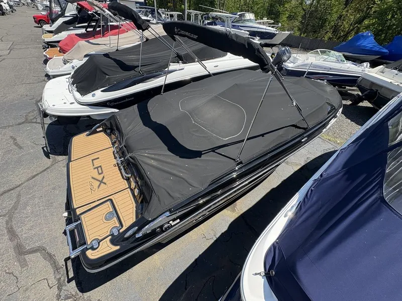 Slide: The Image of Crownline Boats 220 SS LPX 2024 - 23