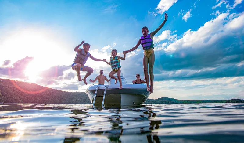 Slide: The Image of Manufacturer Provided Image: Tahoe 2150 CC - 69