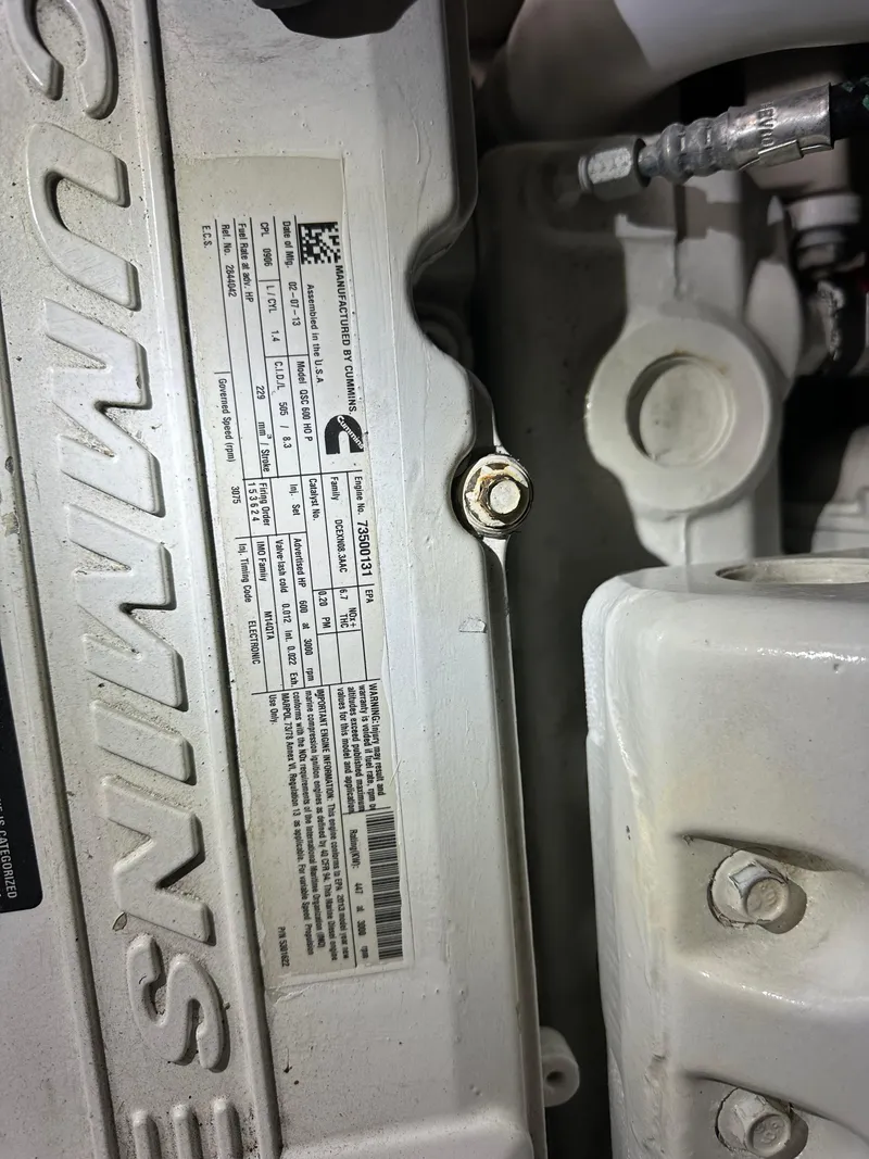 Slide: The Image of Sea Ray Sundancer 540 2013 - 33