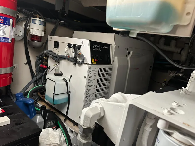 Slide: The Image of Sea Ray Sundancer 540 2013 - 38