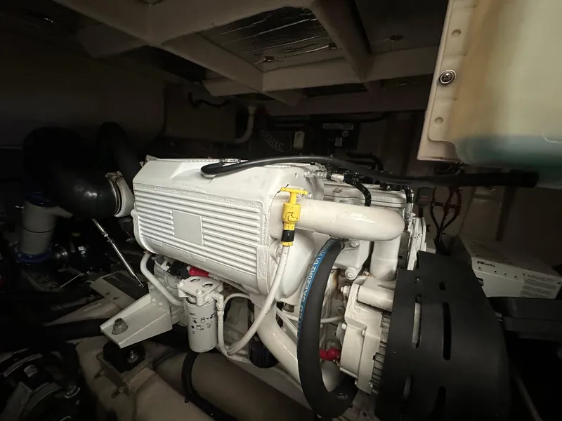 Slide: The Image of Sea Ray Sundancer 540 2013 - 42