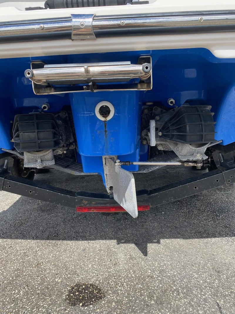 Slide: The Image of 2018 Yamaha Boats AR240 HO rear view showing dual jet drives. - 38