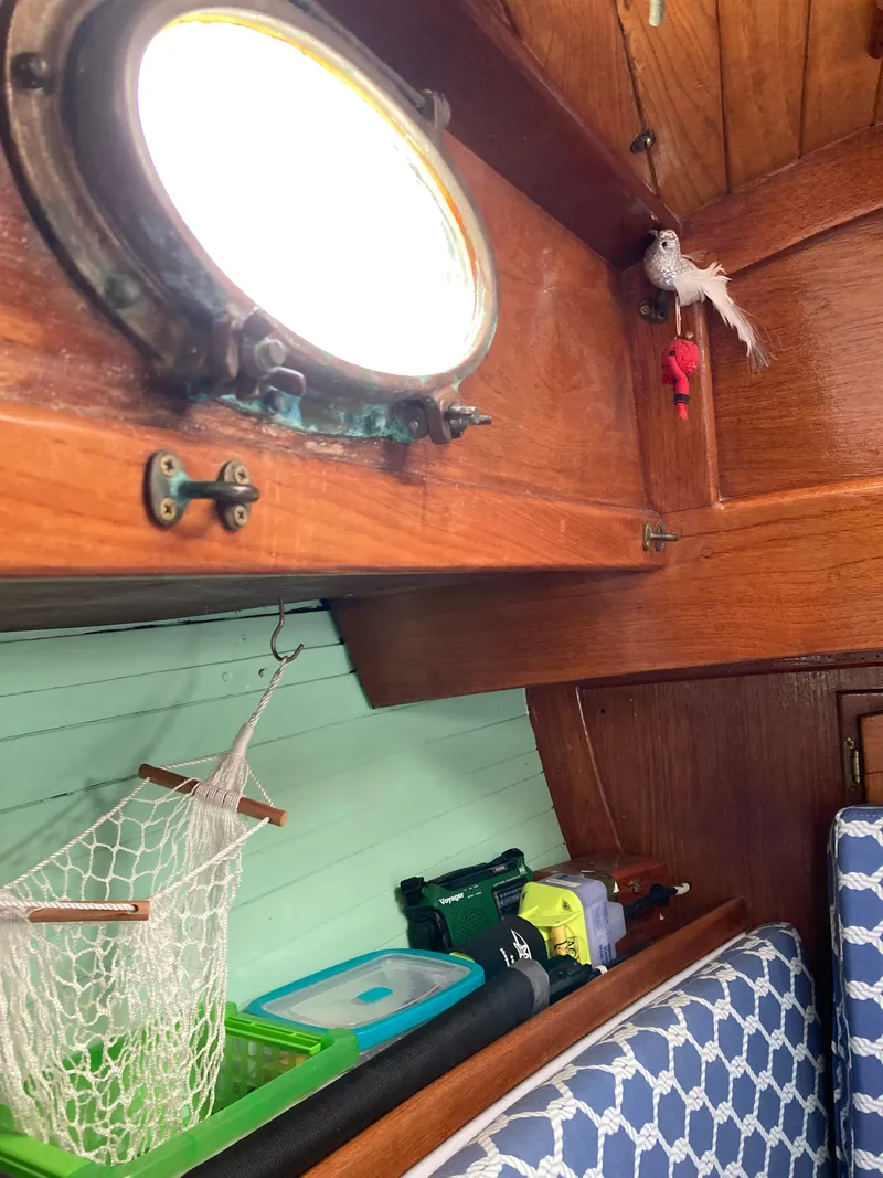 Slide: The Image of Nor'Sea 27 1986 - 16