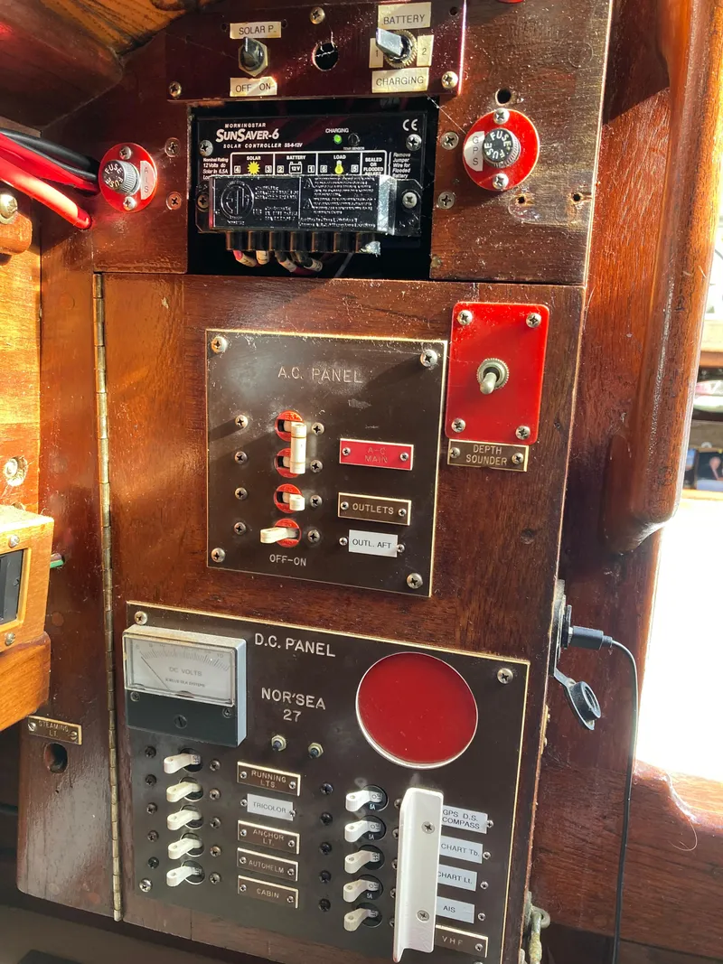 Slide: The Image of Nor'Sea 27 1986 - 17