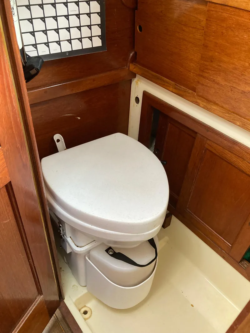 Slide: The Image of Nor'Sea 27 1986 - 25