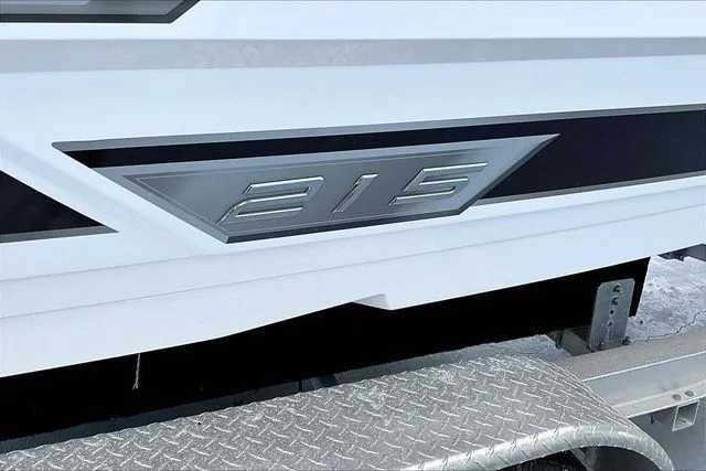 Slide: The Image of Monterey 215SS 2024 - 22