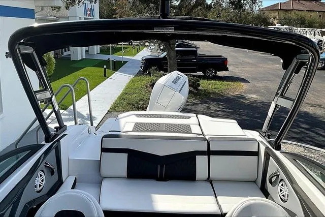 Slide: The Image of Monterey 215SS 2024 - 25