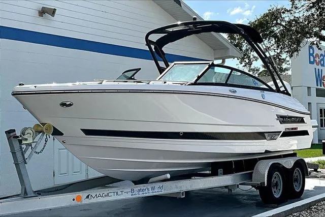 Slide: The Image of Monterey 215SS 2024 - 30