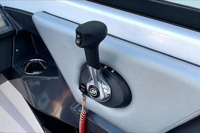 Slide: The Image of Monterey 215SS 2024 - 41