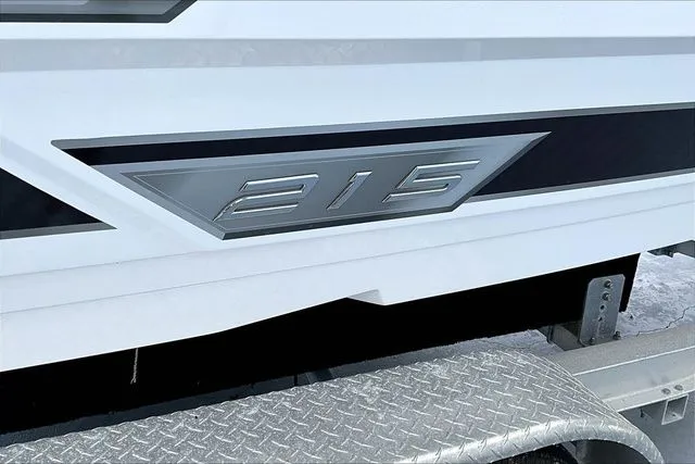 Slide: The Image of Monterey 215SS 2024 - 50