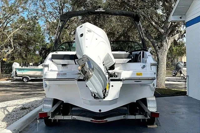 Slide: The Image of Monterey 215SS 2024 - 6