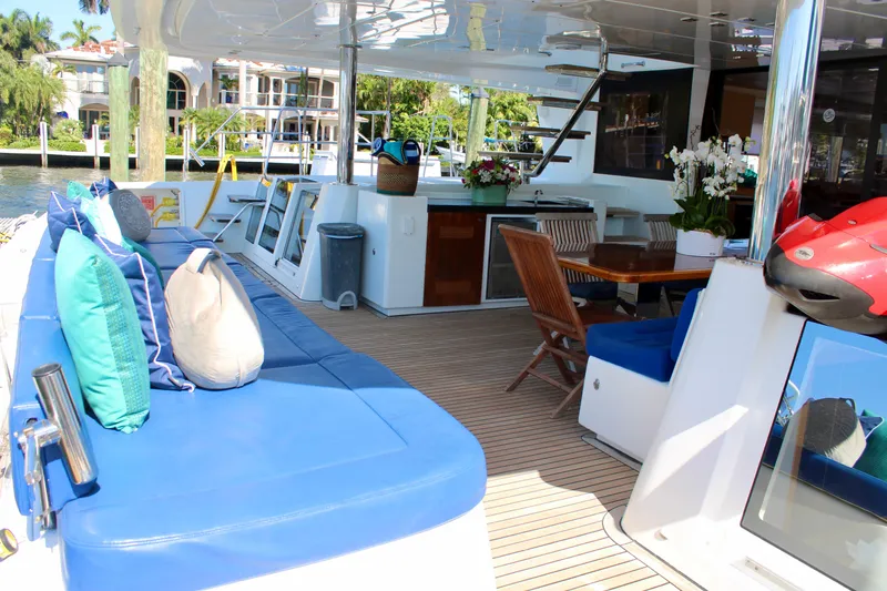 Slide: The Image of Lagoon 620 2015 - 88