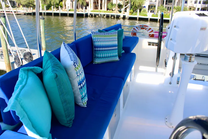 Slide: The Image of Lagoon 620 2015 - 94