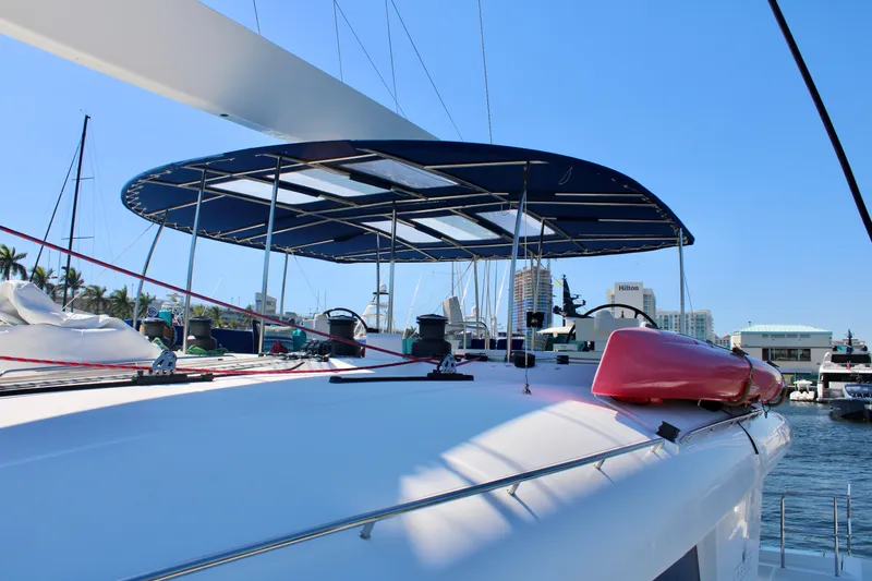 Slide: The Image of Lagoon 620 2015 - 95