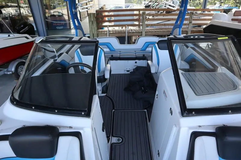 Slide: The Image of Yamaha 242X 2018 - 12