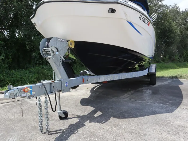 Slide: The Image of Yamaha 242X 2018 - 25