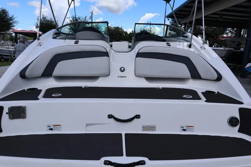 Slide: The Image of Yamaha SX210 2015 - 5