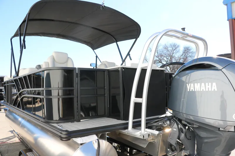 Slide: The Image of 2024 Sylvan Mirage 8522 Party Fish pontoon boat with Yamaha engine. - 4