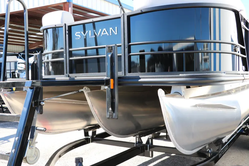 Slide: The Image of 2024 Sylvan Mirage 8522 Party Fish pontoon boat on trailer. - 6