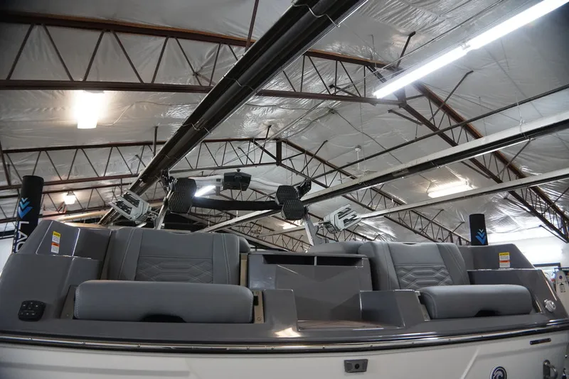 Slide: The Image of Malibu 26 LSV 2026 - 5
