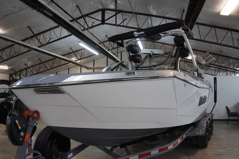 Slide: The Image of Malibu 26 LSV 2026 - 3