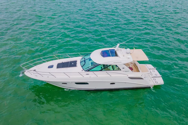 Slide: The Image of Sea Ray 450 Sundancer 2012 - 4