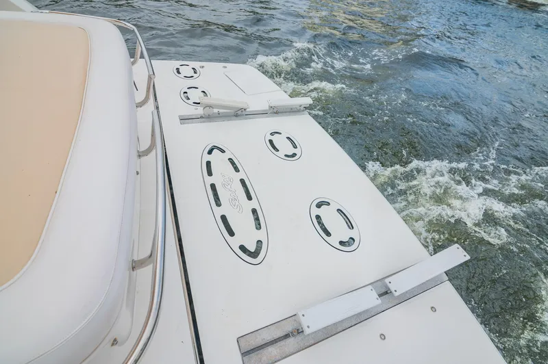 Slide: The Image of Sea Ray 450 Sundancer 2012 - 6