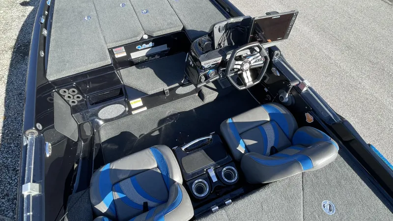 Slide: The Image of Bass Cat Eyra 2021 - 10