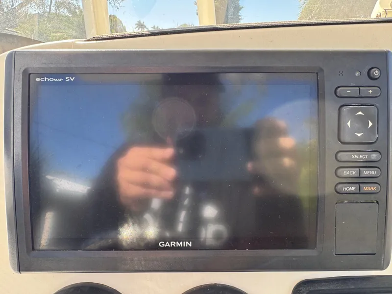 Slide: The Image of Garmin echoMAP SV on 2017 NauticStar 20 XS Offshore boat. - 42