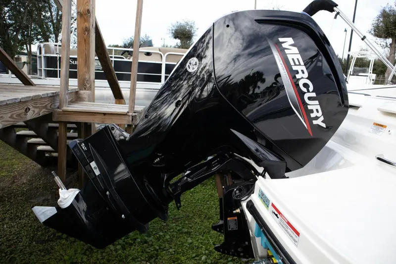 Slide: The Image of Bayliner VR4 Bowrider OB 2023 - 13