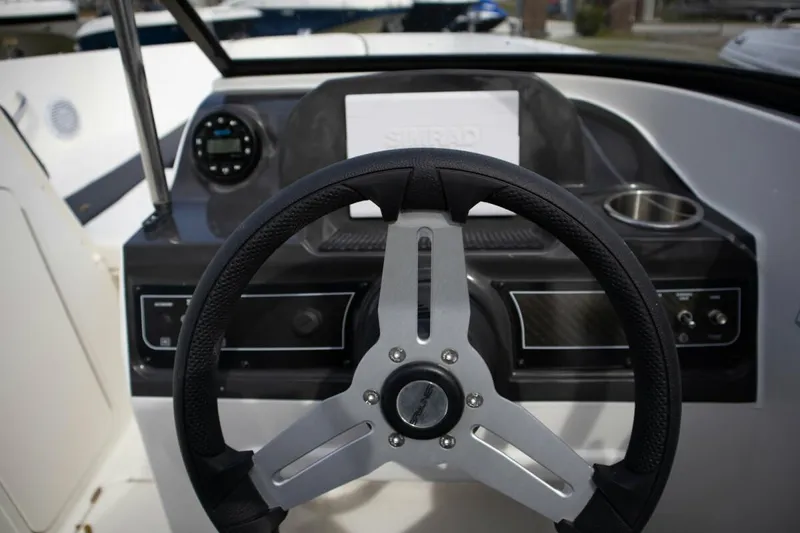 Slide: The Image of Bayliner VR4 Bowrider OB 2023 - 17