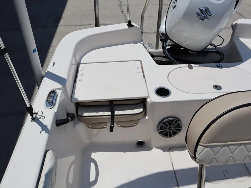 Slide: The Image of Carolina 19 LS 2023 - 16