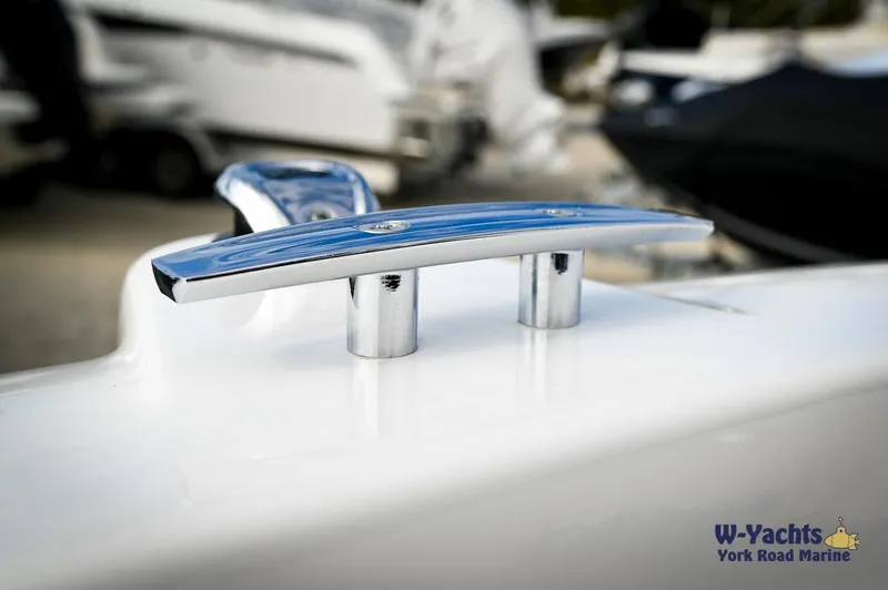 Slide: The Image of Close-up of 2024 Bayliner T20 boat cleat at W-Yachts York Road Marine. - 27