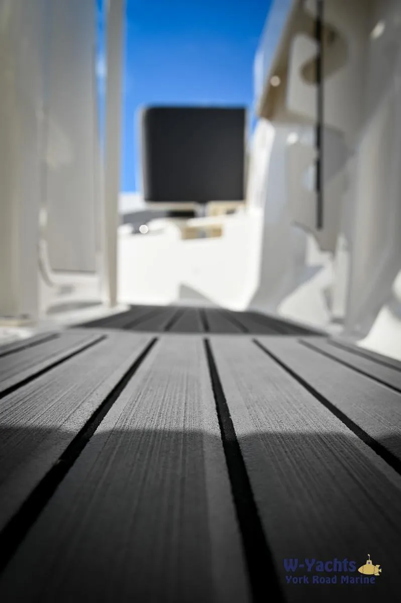 Slide: The Image of 2024 Bayliner T20 boat deck with sleek design and modern features. - 30