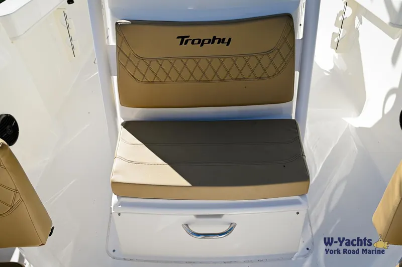 Slide: The Image of 2023 Bayliner T24 Trophy boat seat with storage compartment, W-Yachts York Road Marine. - 5