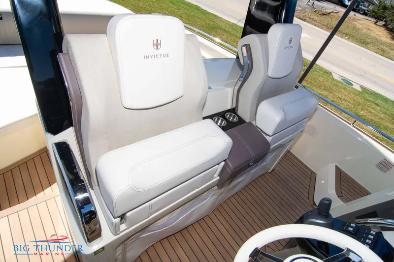 Slide: The Image of Invictus GT320 2024 - 50