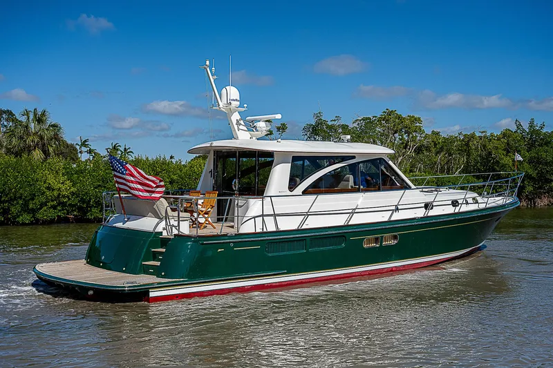 Slide: The Image of 2011 Hunt Yachts 52 cruising on a sunny day. - 5