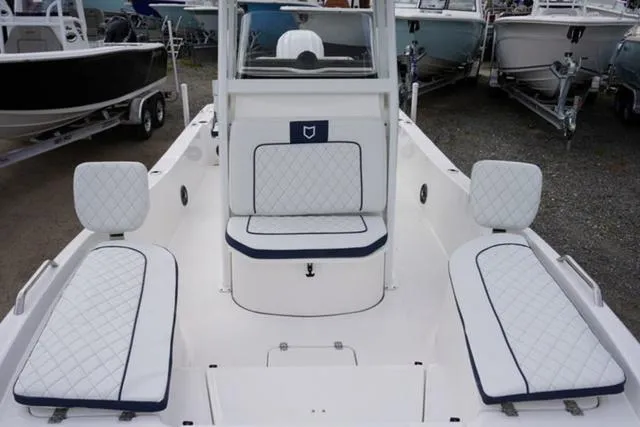 Slide: The Image of Sea Fox 251 Bay Fox 2024 - 17